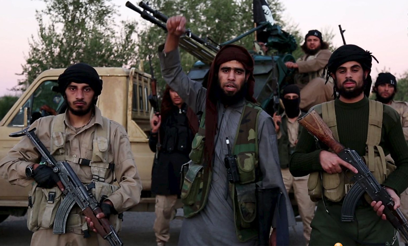 Yihadistas del Estado Islámico secuestran a 2.000 civiles en el norte de Siria