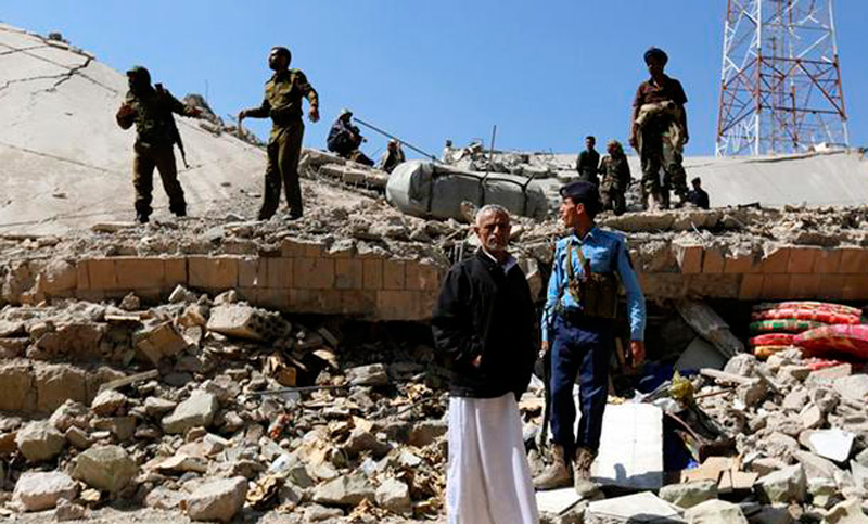 Un bombardeo de la coalición árabe deja 9 muertos en Yemen, varios de ellos niños