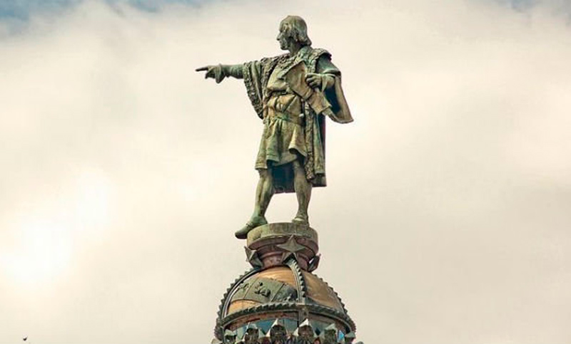 Barcelona rechaza retirar la estatua de Colón