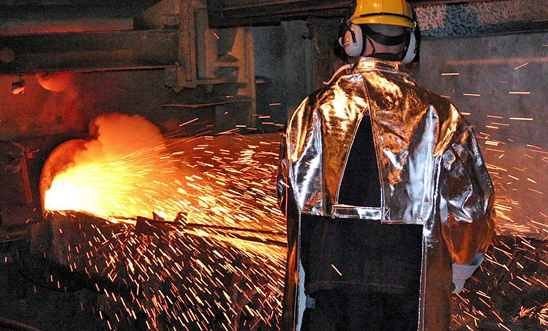 Según Fiel, la producción industrial cayó un 4,6 % anual en agosto