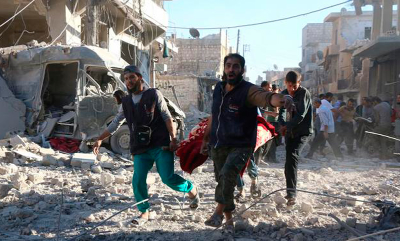Bombardean un hospital de Alepo y mueren 16 personas