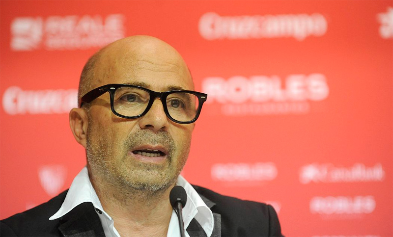 Sampaoli, galardonado por su labor como DT en España