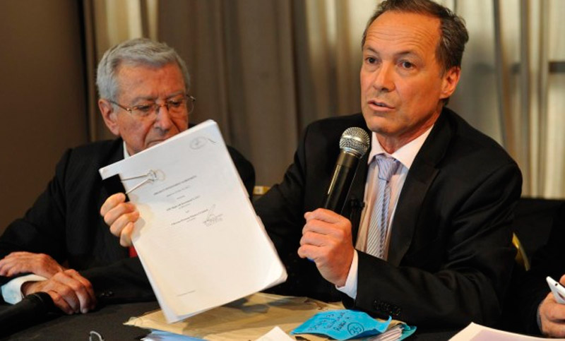 Giustiniani entregó copia en la Justicia del contrato de YPF-Chevron