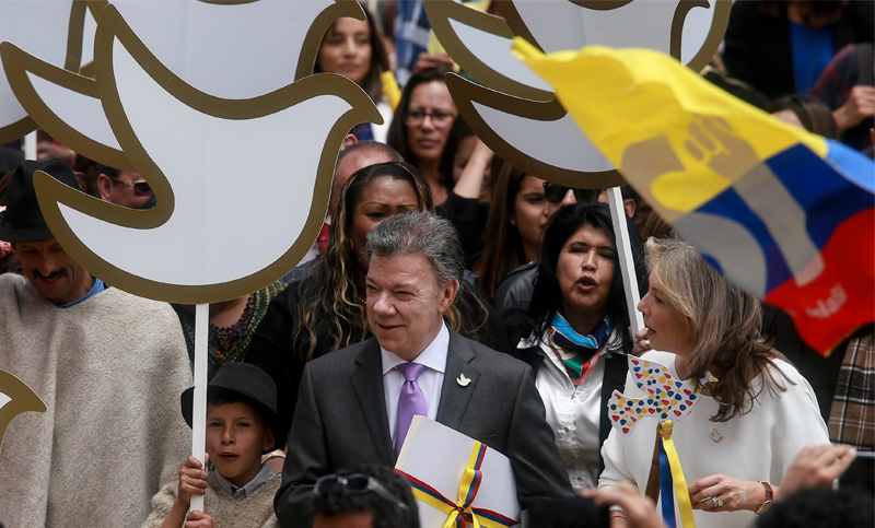 El presidente de Colombia, Juan Manuel Santos, ganó el premio Nobel de la Paz