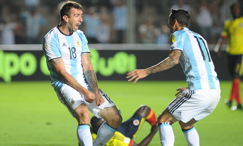A levantar el nivel: Argentina va por un triunfo esperanzador ante Bolivia