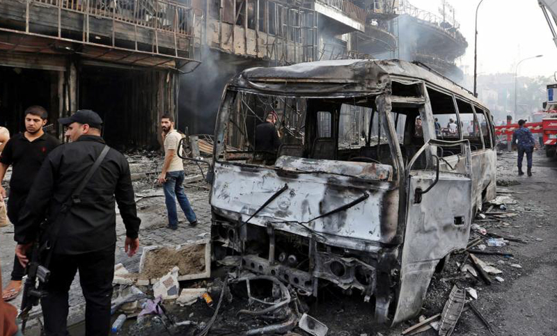 Un atentado del Estado Islámico con coche bomba dejó 80 muertos al sur de Bagdad