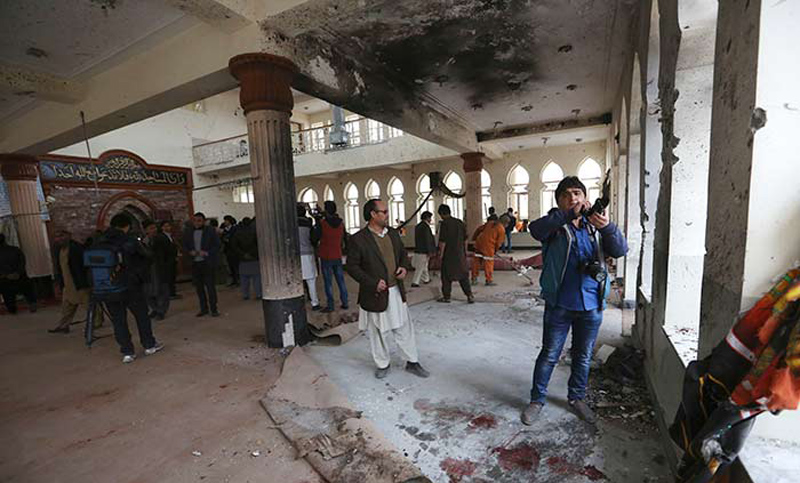 Un atentado del Estado Islámico deja 32 muertos en la capital de Afganistán