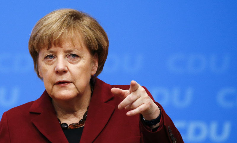 Merkel impulsa respuestas comunes ante los retos globales y los populismos de derecha
