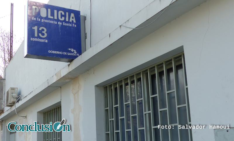 Ordenan cerrar definitivamente los penales de siete comisarías de Rosario