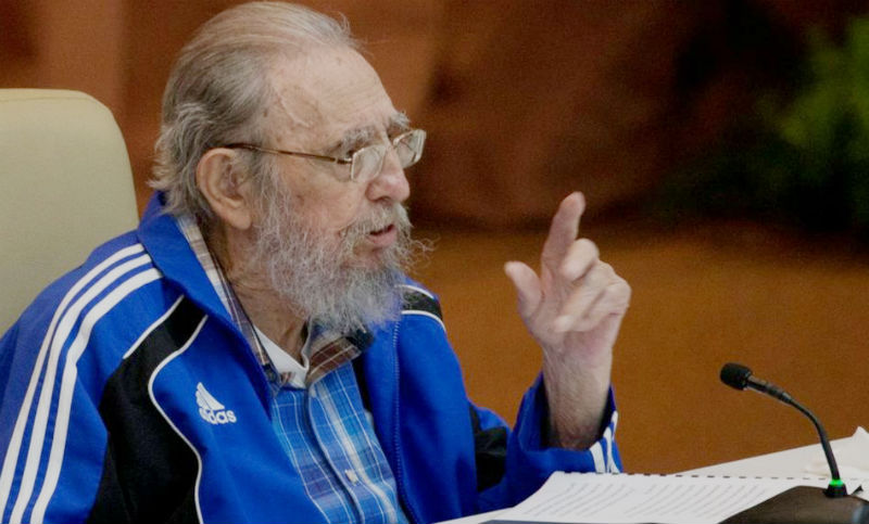 La controversia sobre Fidel Castro se instaló también entre los diputados santafesinos