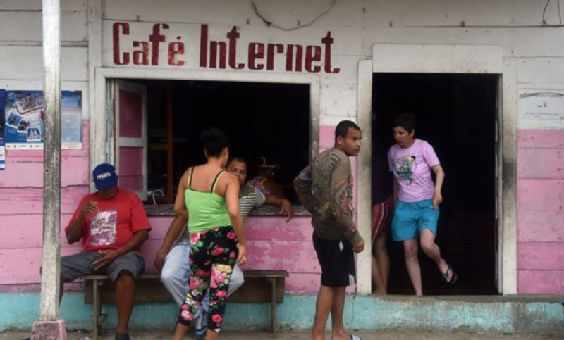 Cuba y Google firmarán un acuerdo para mejorar el acceso a internet en la isla