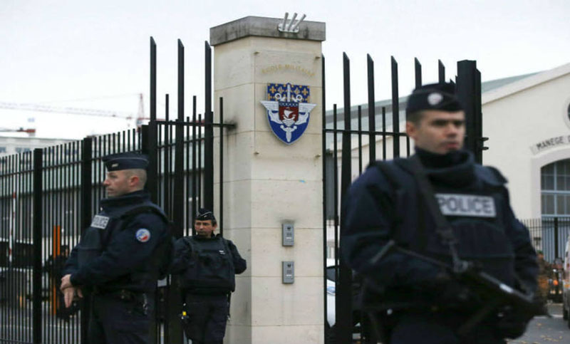 Francia desplegará 96.000 efectivos para prevenir ataques en Año Nuevo
