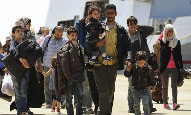 Miles de sirios fueron evacuados de Alepo y la ONU envía observadores
