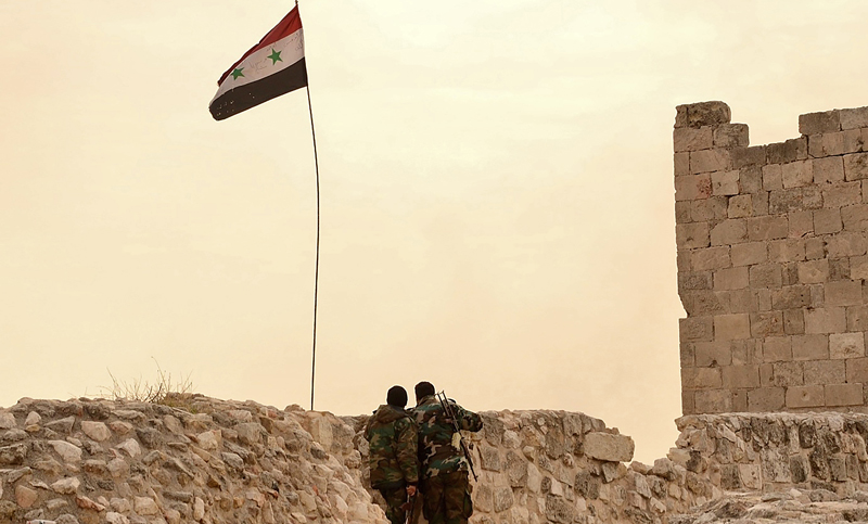 Los rebeldes sirios se retiran del casco antiguo de Alepo y piden una tregua humanitaria