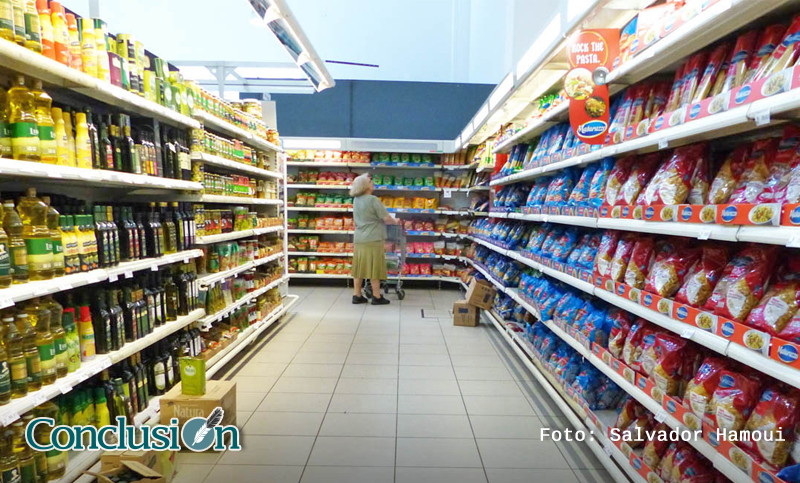 Cuatro supermercados deben cerrar por bajo consumo y altos costos