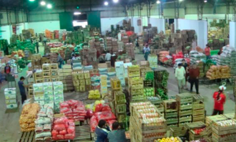 Clausuran mercado frutihortícola de Escobar de colectividad boliviana