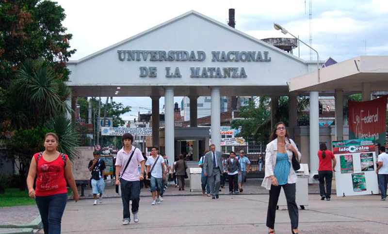 Docentes denuncian despidos y persecución en la Universidad Nacional de La Matanza