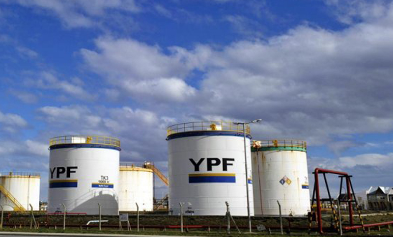 YPF firmó un acuerdo para explorar una zona gasífera de Bolivia