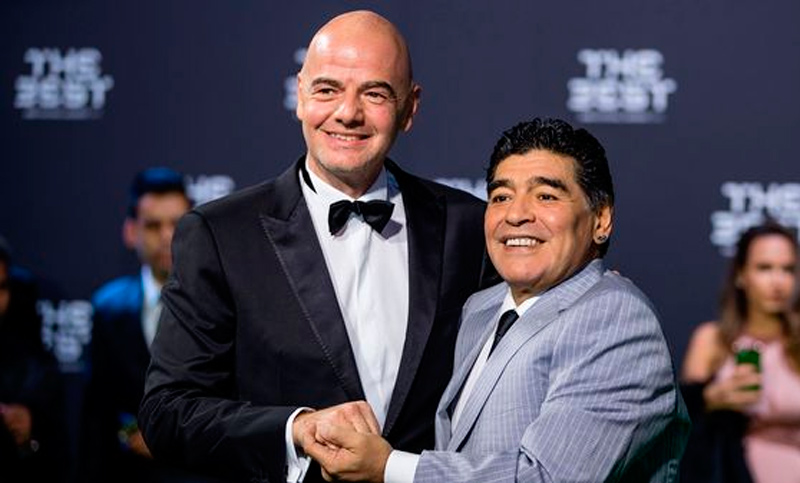 Maradona fue oficializado como capitán del equipo de las leyendas