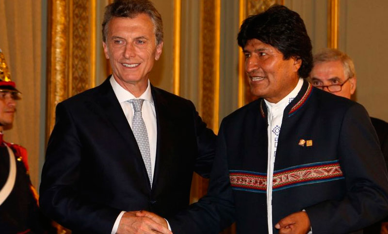 En medio de desacuerdos migratorios, anuncian encuentro entre Macri y Evo Morales