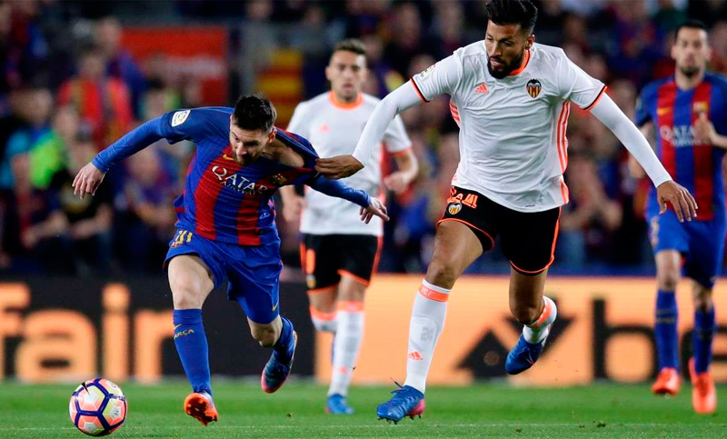 Barcelona festejó ante Valencia con un doblete de Messi