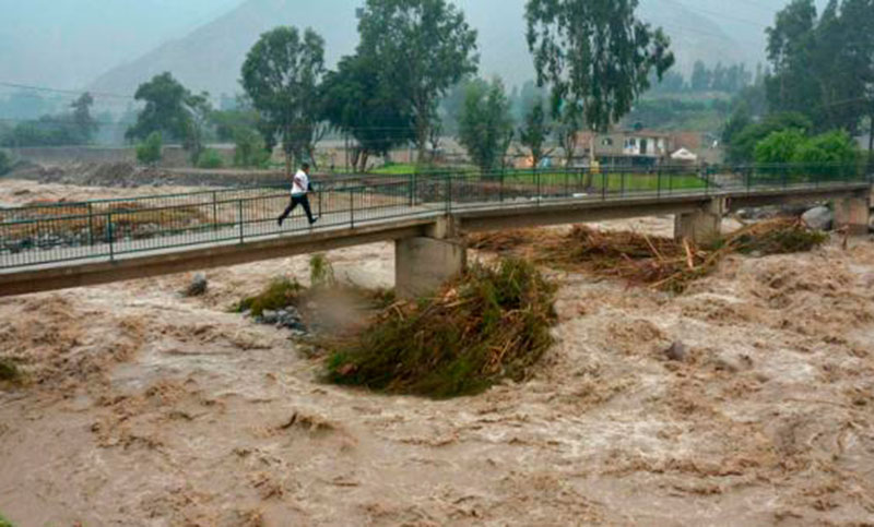 Al menos 43 muertos, 72 heridos y 11 desaparecidos dejaron las lluvias en Perú