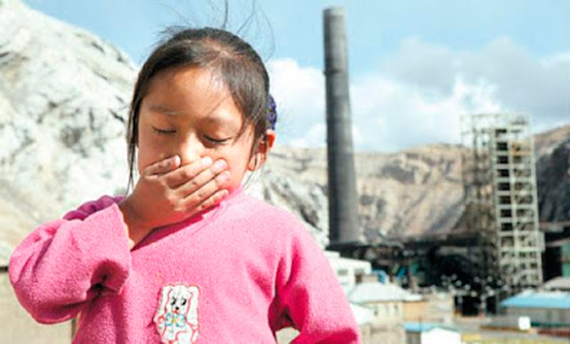 La contaminación ambiental causa muertes en menores de cinco años