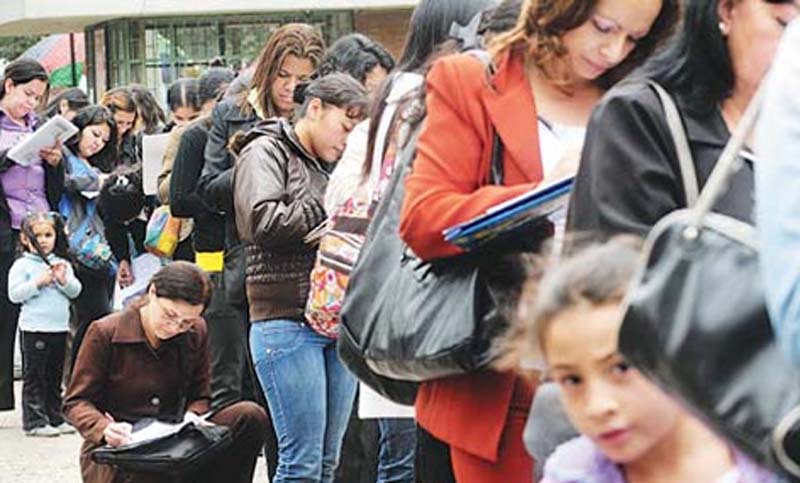 Dos de cada 10 jóvenes están desempleados