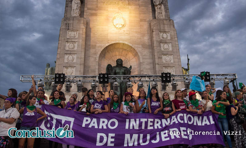 Día de la Mujer: miles de personas marcharon contra la violencia de género