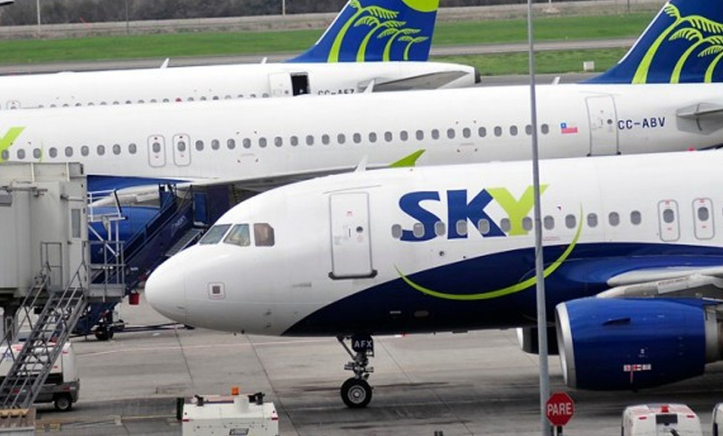 Una aerolínea low cost cobrará por equipaje y otros servicios «adicionales»