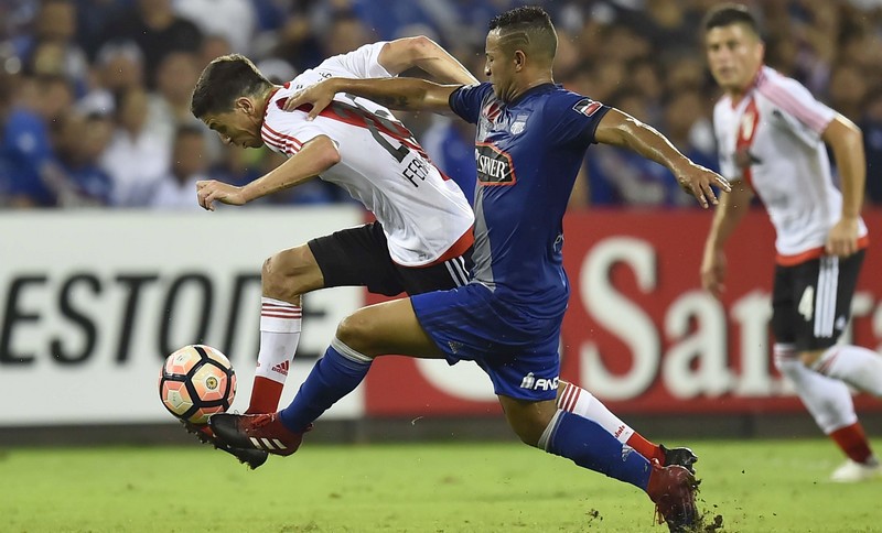 River derrotó a Emelec y se consolida en el primer puesto de su grupo