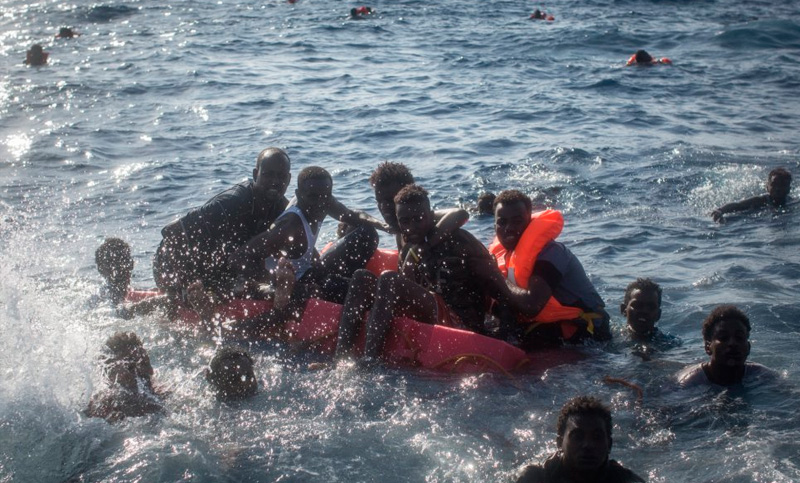 Naufragio en el Mediterráneo: mueren 34 refugiados, en su mayoría niños