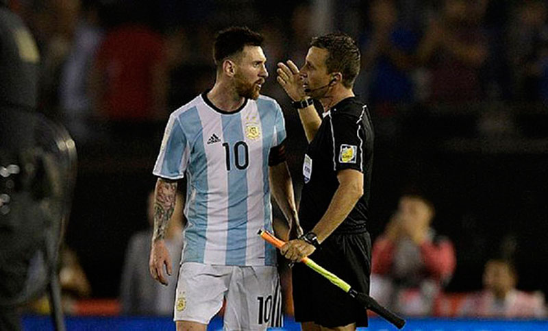 Messi pidió a la Fifa que dé por cumplida su sanción