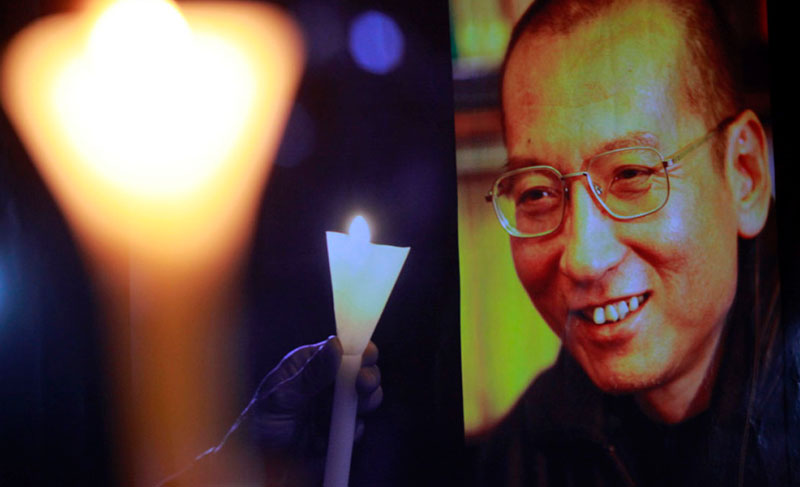 Al borde de la muerte, fue liberado en China el Premio Nobel de la Paz Liu Xiaobo
