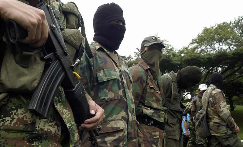 Las Farc amenazan con aplazar la entrega de armas por el arresto de guerrillero