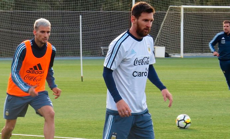 Messi llegó a Melbourne y ya entrenó a las órdenes de Sampaoli