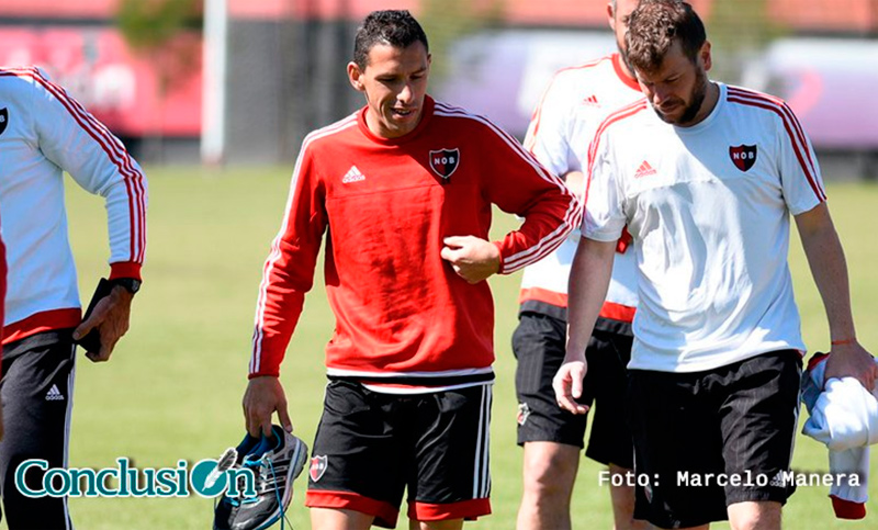 Maxi Rodríguez, descartado para jugar ante Belgrano por un estado gripal