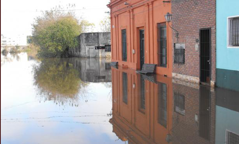 Uruguay: casi 4.000 personas fuera de sus hogares por inundaciones
