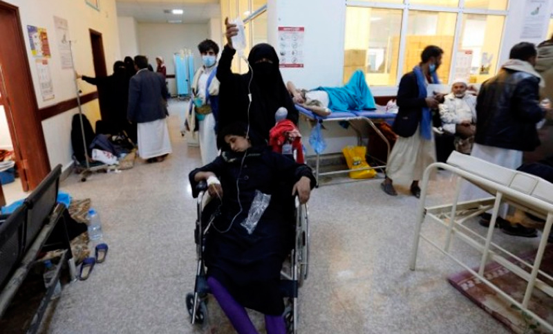 Los hospitales de Yemen desbordados por la epidemia de cólera