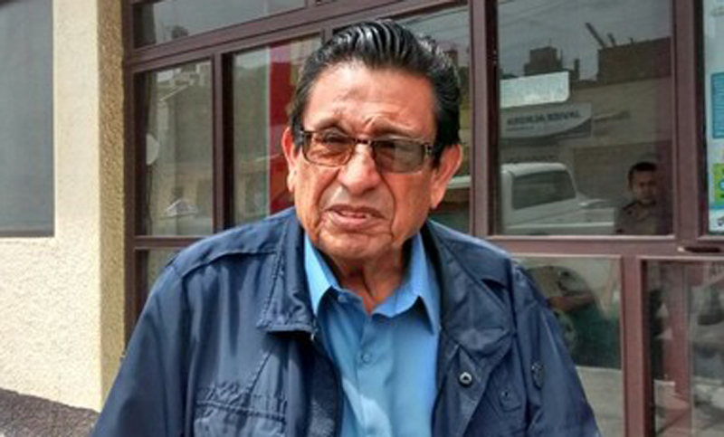 Detienen a un ex alcalde peruano acusado de ordenar matar a su sucesor