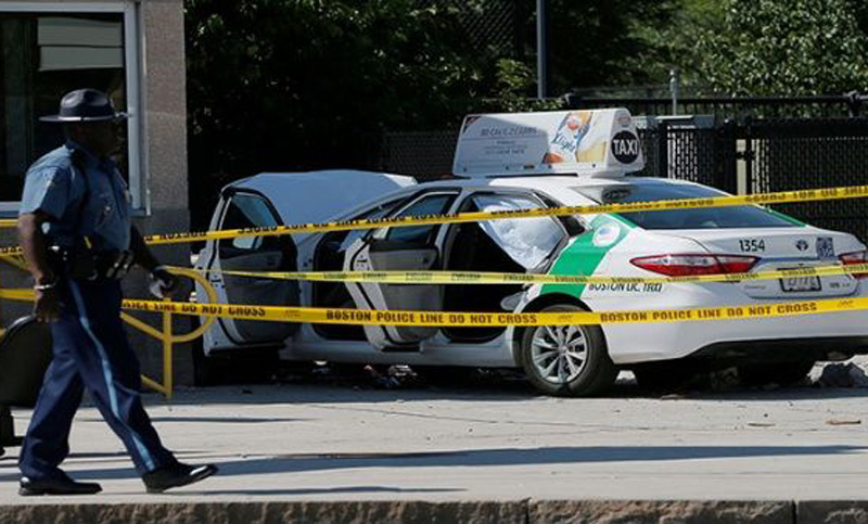 Boston: al menos 10 personas heridas, tras ser atropelladas por un taxi