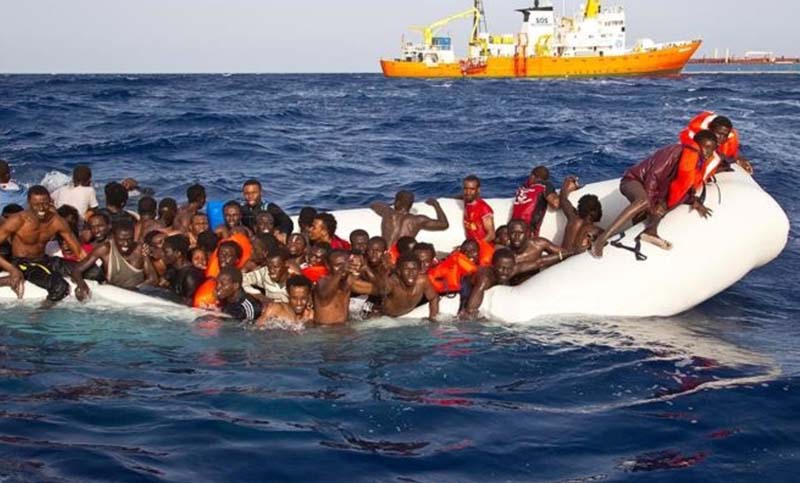 Más de 100.000 inmigrantes llegaron por mar a Europa este año