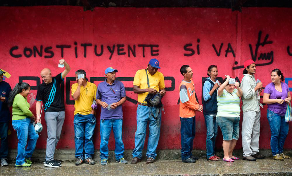 Venezuela vota Constituyente y opositores lo ven como «jaque a la democracia»
