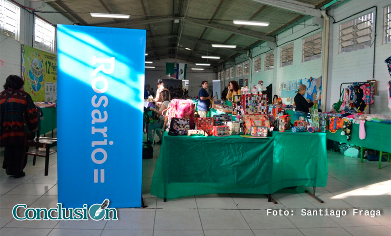 Los emprendedores rosarinos mostraron sus productos en Santa María