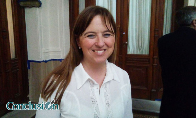 La senadora Magdalena Odarda pide no abandonar la búsqueda del ARA San Juan