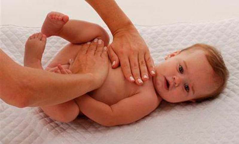 Descubrir el masaje para bebés: “Un bienestar que abarca más que el cuerpo”