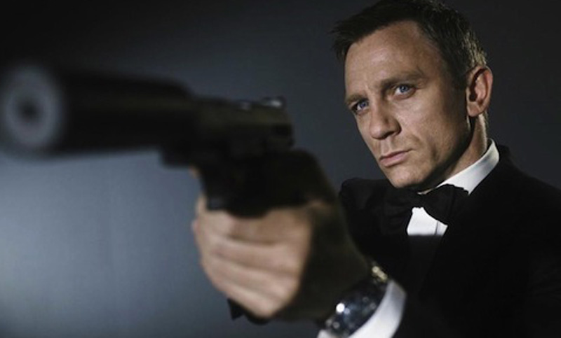 Daniel Craig confirmó su retorno como James Bond