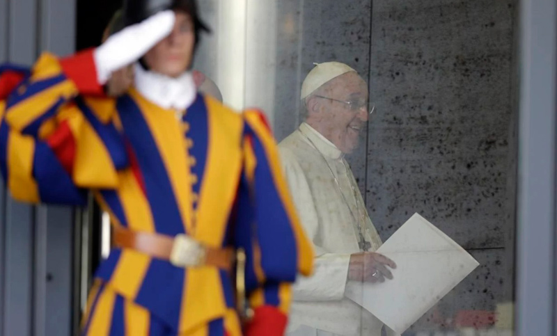 Vaticano confirmó que no hay medidas adicionales de seguridad tras amenaza de EI