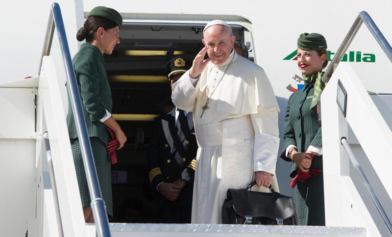 El Papa Francisco llegó a Colombia para promover la reconciliación