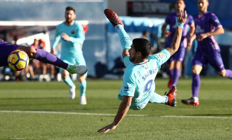 Barcelona ganó para seguir puntero e invicto en España